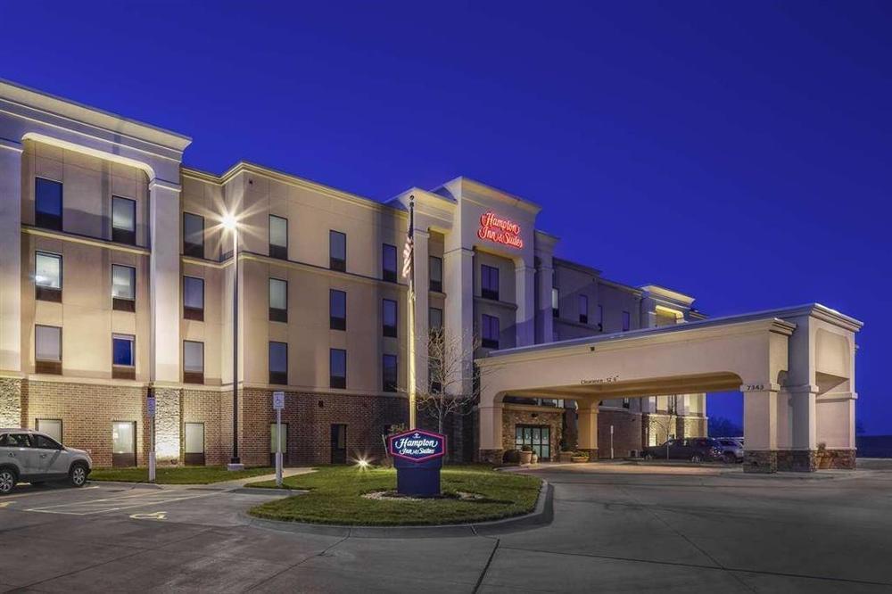 Hampton Inn And Suites - Lincoln Northeast מראה חיצוני תמונה