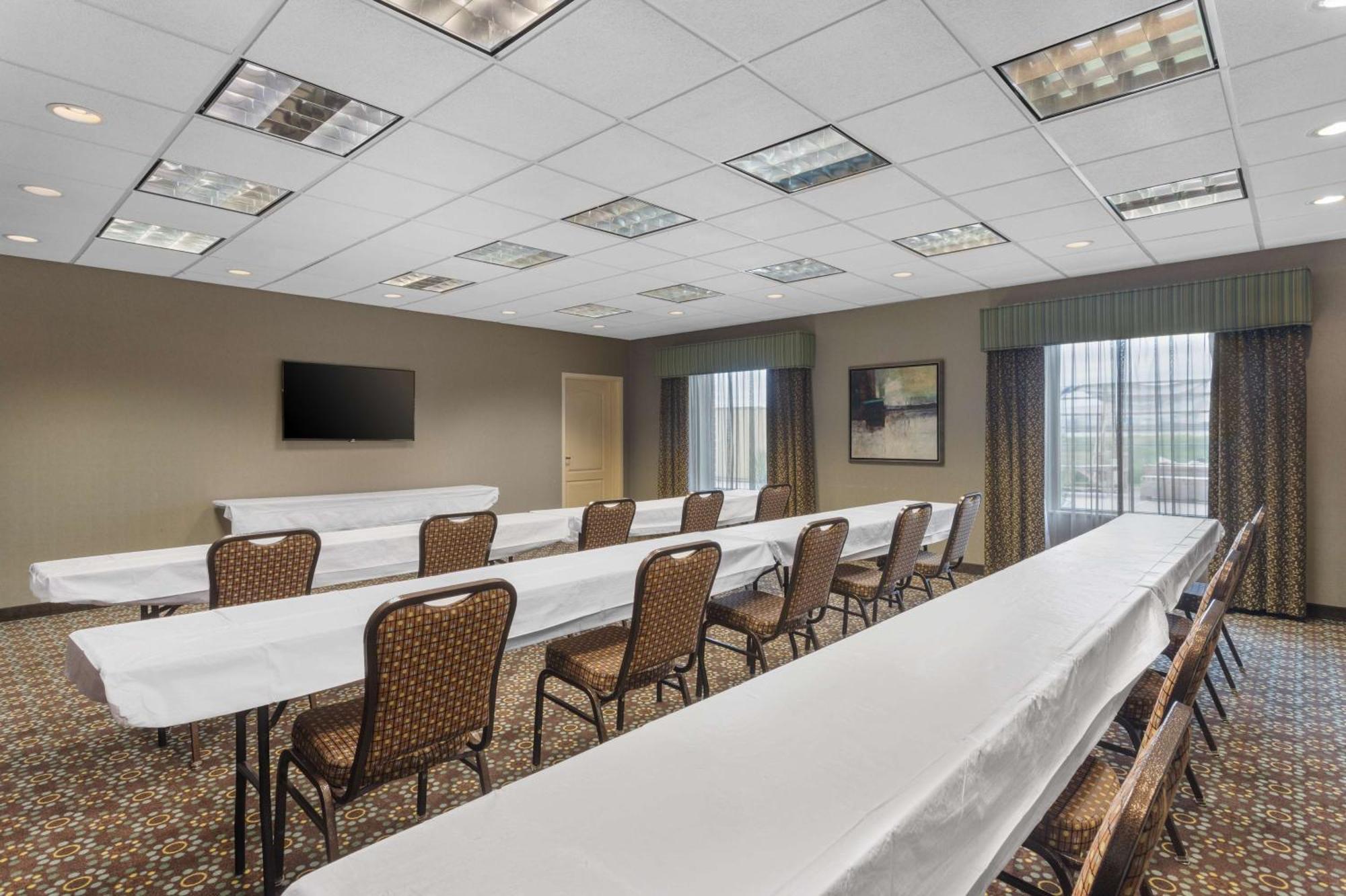 Hampton Inn And Suites - Lincoln Northeast מראה חיצוני תמונה