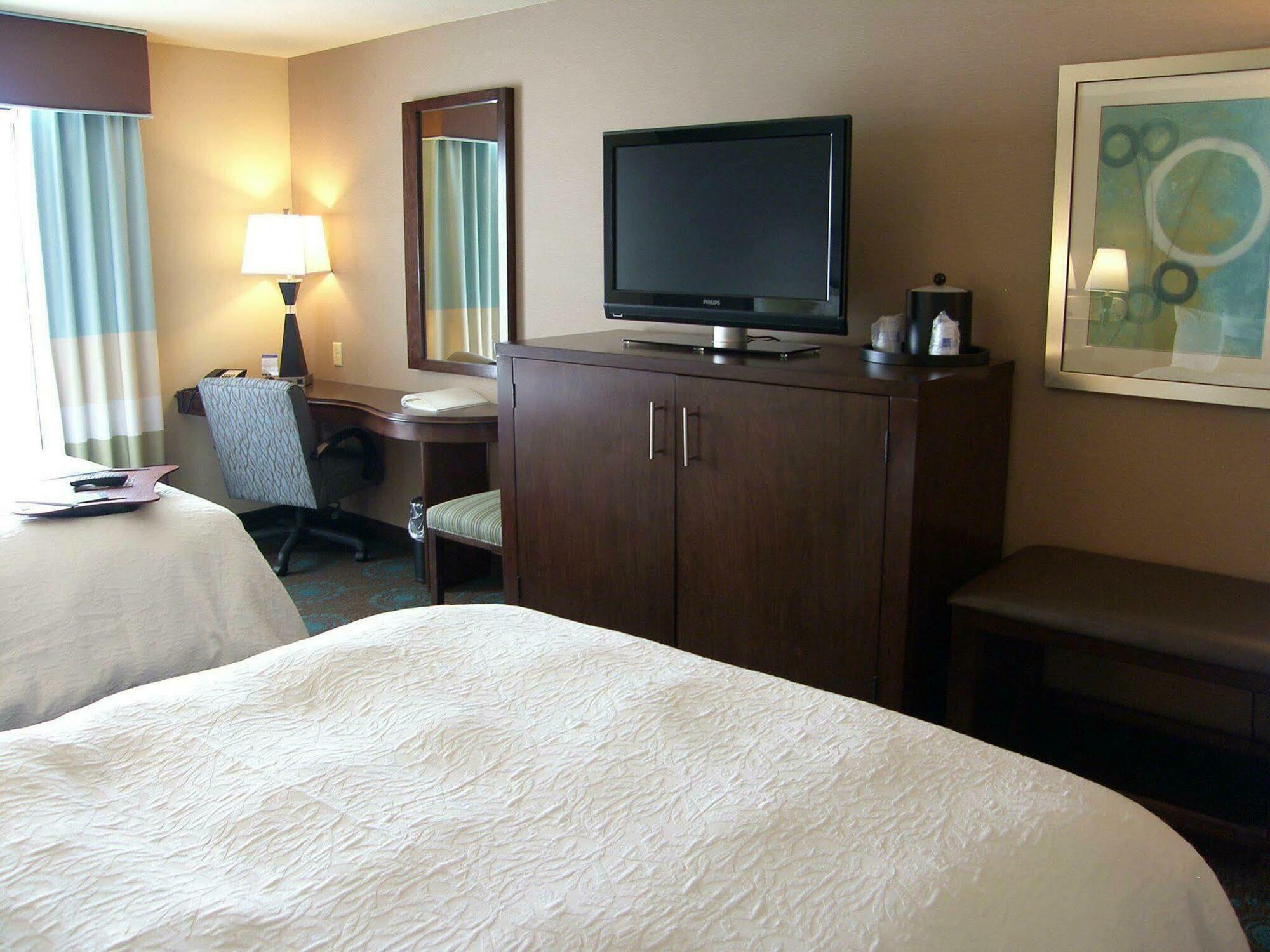 Hampton Inn And Suites - Lincoln Northeast מראה חיצוני תמונה